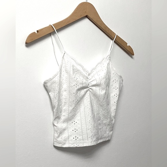 SHEIN Eyelet Crop Cami Top - Picture 3 of 5